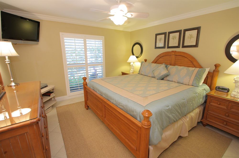 Beach Castle Resort By Rva Longboat Key Kültér fotó