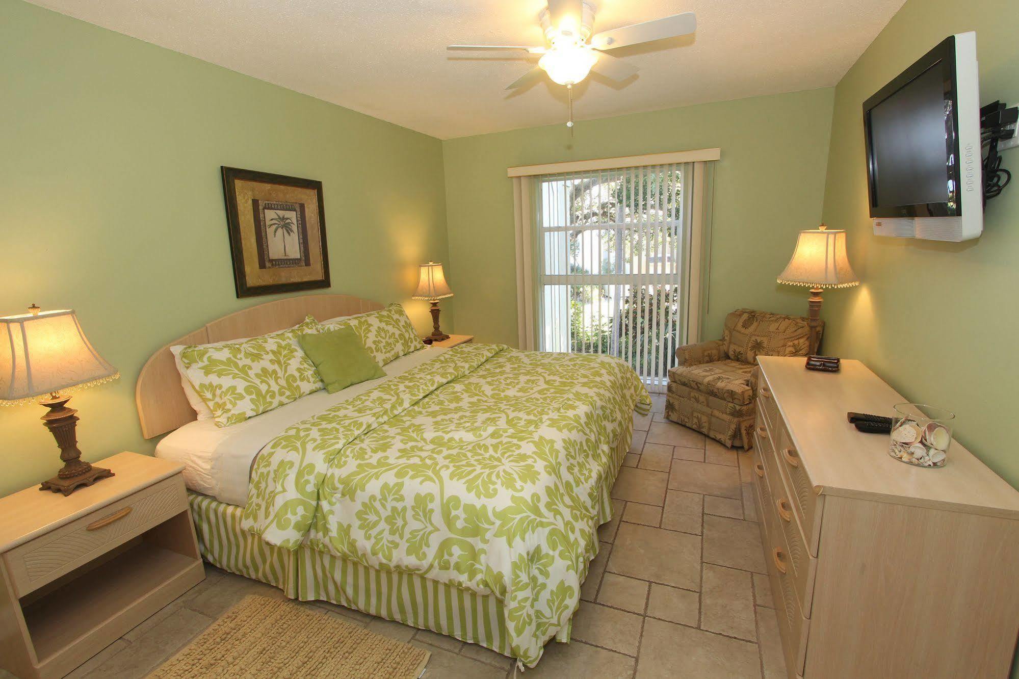 Beach Castle Resort By Rva Longboat Key Kültér fotó