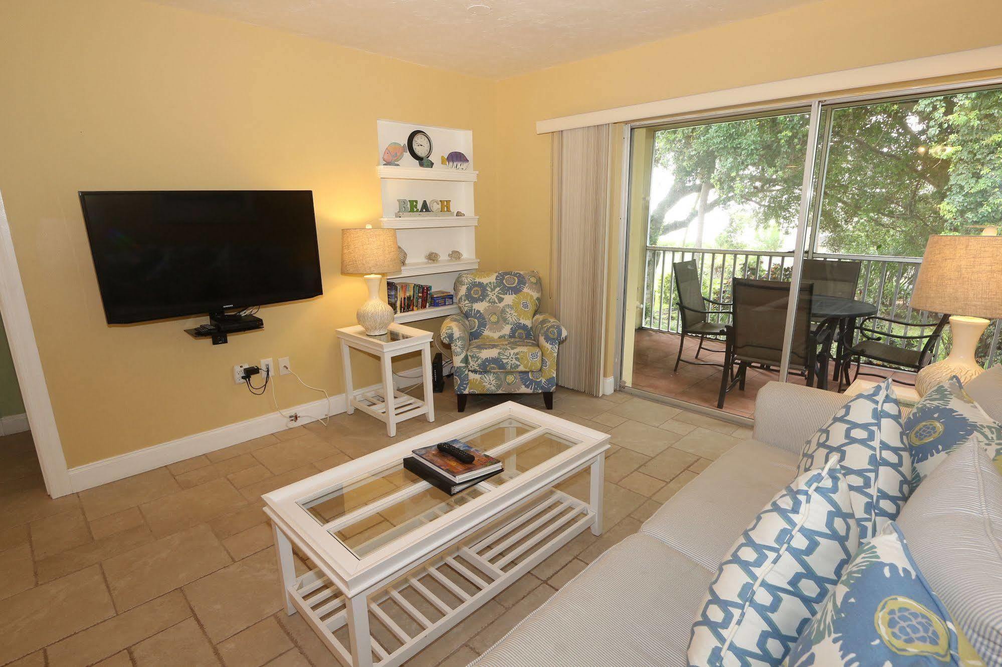 Beach Castle Resort By Rva Longboat Key Kültér fotó