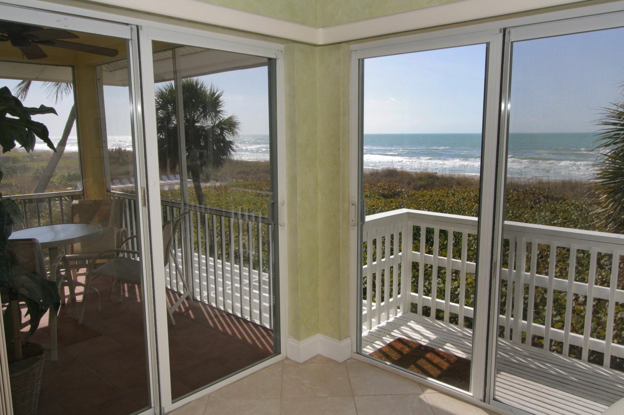 Beach Castle Resort By Rva Longboat Key Kültér fotó